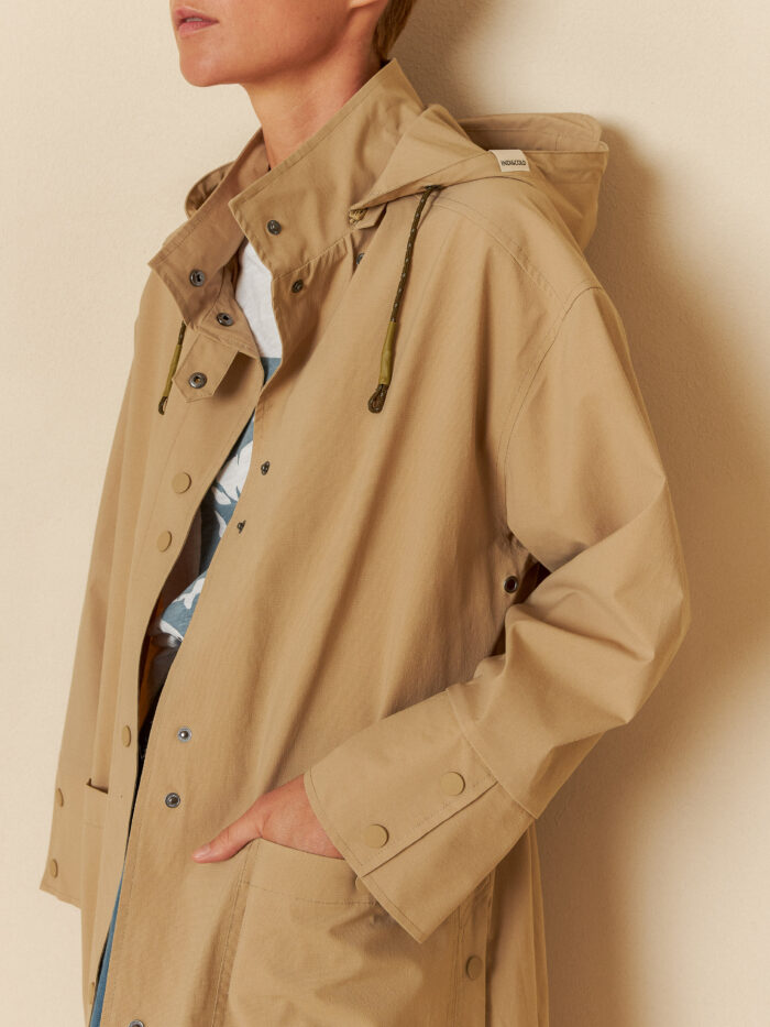 WATER RESISTANT TRENCH COAT - Image 7