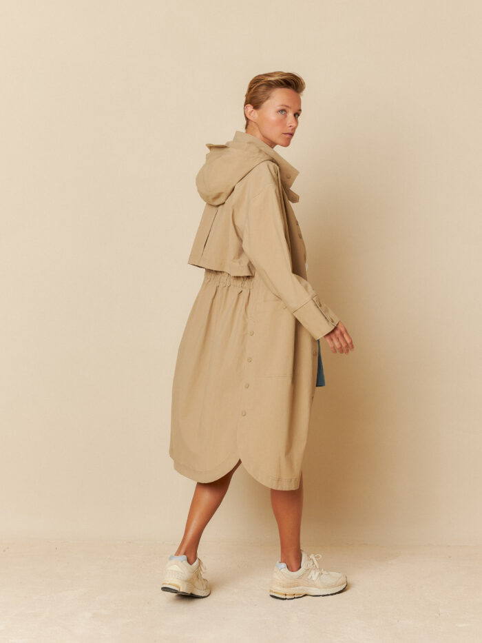 WATER RESISTANT TRENCH COAT - Image 6