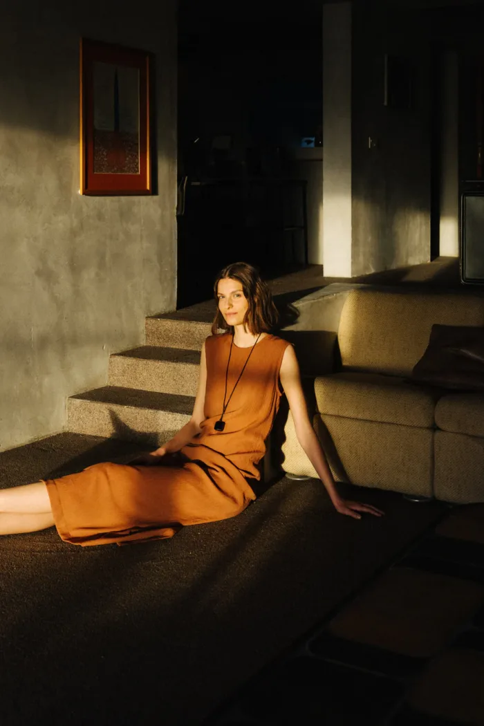 FITTED TEXTURED DRESS - Image 4