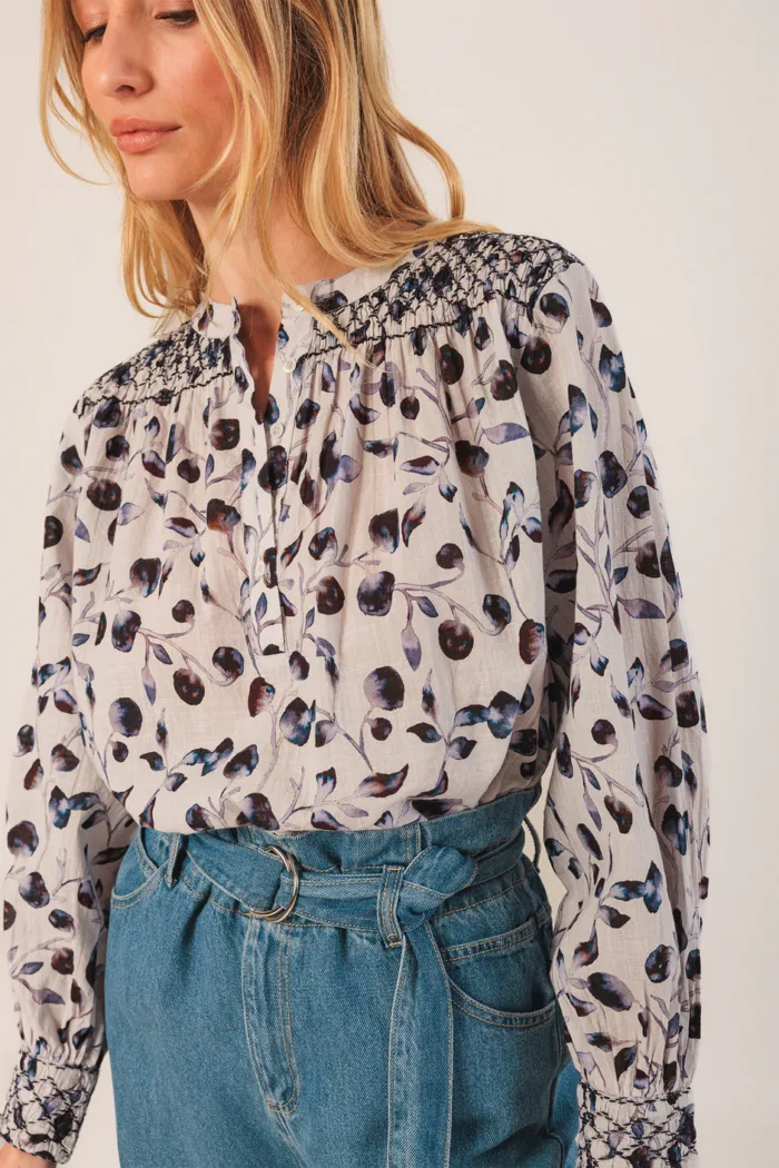 SMOCK-DETAIL BLOUSE NOCHE