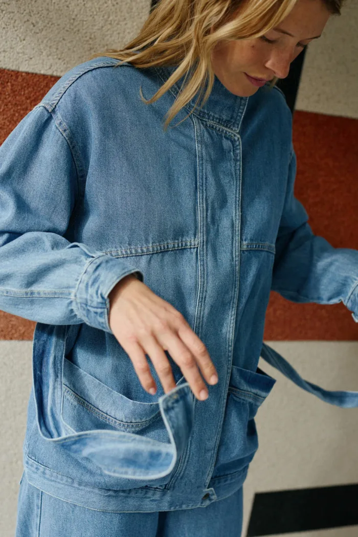DENIM BELTED JACKET - Image 3
