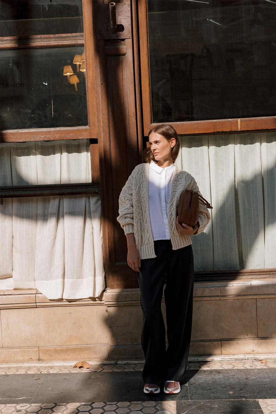 CABLE KNIT CARDIGAN ECRU - Image 3