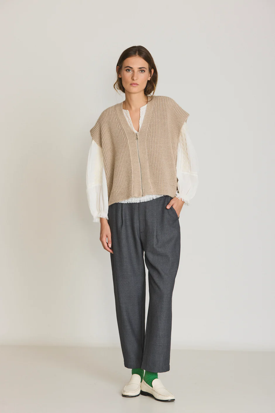 ZIP-UP KNIT VEST PIEDRA - Image 3