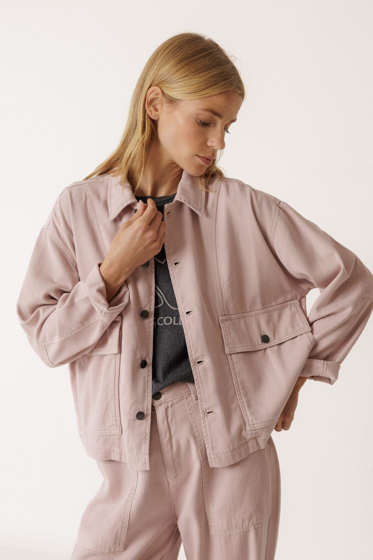 HUNTING JACKET WITH LARGE POCKETS - Image 4