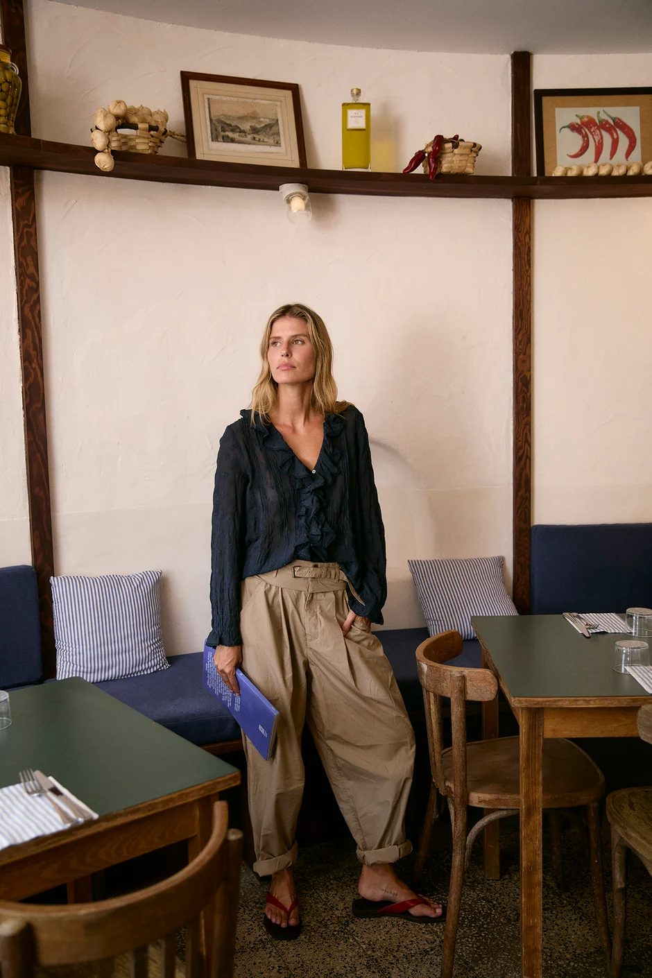 Indi&Cold Poplin Carrot Pants popliin puuvillast baggy-stiilis püksid vööga beežid - Wavau