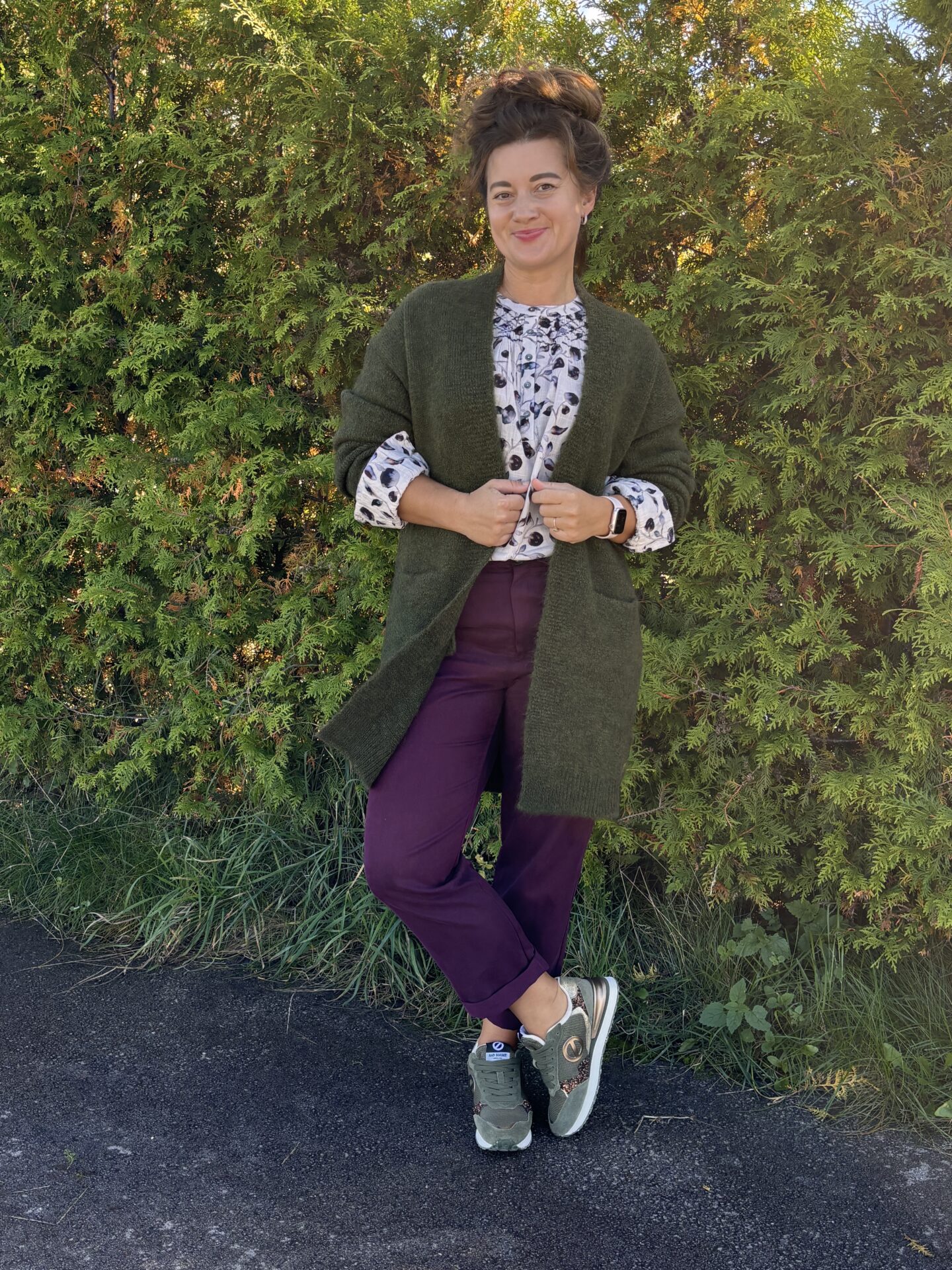 Indi&Cold Luca Chino Pants chino-püksid tumelillad - Wavau